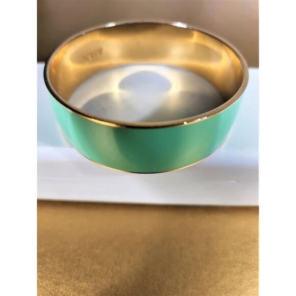 J Crew Bangle Bracelet Turquoise Green Enamel on Gold Tone Metal .75" Wide - Picture 5 of 7